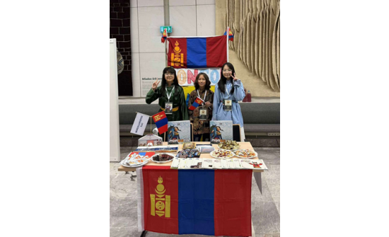 БҮГД НАЙРАМДАХ СЛОВЕНИ УЛСЫН ЛЮБЛЯНА ХОТНОО ЗОХИОН БАЙГУУЛАГДСАН МЭТГЭЛЦЭЭНИЙ “WORLD SCHOLAR’S CUP” ТЭМЦЭЭНД МОНГОЛЫН СУРАГЧИД АМЖИЛТТАЙ ОРОЛЦЛОО